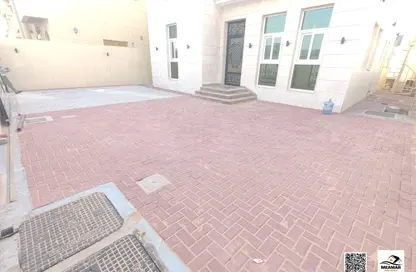 Villa - 3 Bedrooms - 5 Bathrooms for rent in Al Yasmeen 1 - Al Yasmeen - Ajman