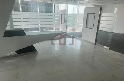 Office Space - Studio - 1 Bathroom for rent in Iris Bay - Business Bay - Dubai