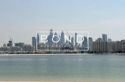 Villa - 5 Bedrooms - 6 Bathrooms for sale in Garden Homes Frond A - Garden Homes - Palm Jumeirah - Dubai