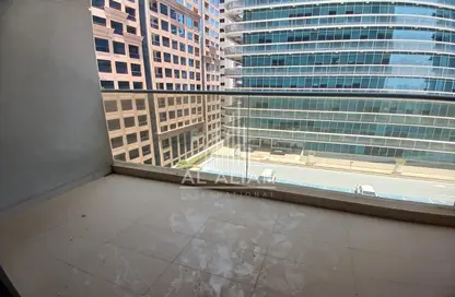 Apartment - 3 Bedrooms - 5 Bathrooms for rent in Al Ain Tower - Khalidiya Street - Al Khalidiya - Abu Dhabi