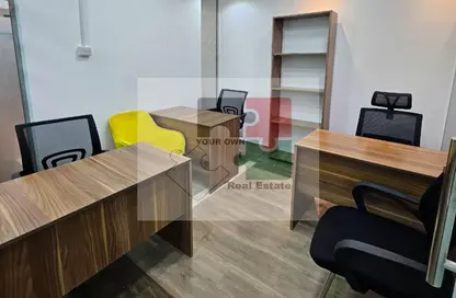 مركز أعمال - استوديو - 3 حمامات للايجار في مبنى زلفى - منطقة القرهود - دبي