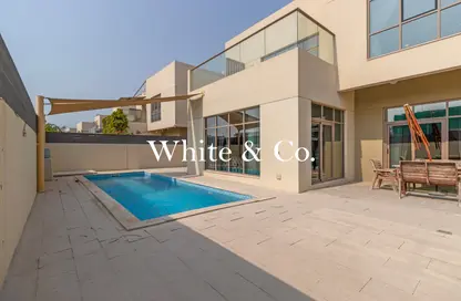 فيلا - 4 غرف نوم - 5 حمامات للايجار في القرية الغربية - الفرجان - دبي