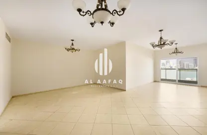 شقة - 3 غرف نوم - 4 حمامات للايجار في المجاز 3 - المجاز - الشارقة