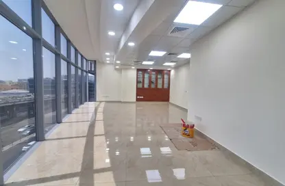 مكتب - استوديو - 1 حمام للايجار في بناية الرقة - المرقبات - ديرة - دبي