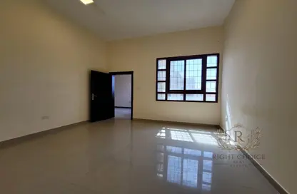 شقة - غرفة نوم - 1 حمام للايجار في فيلات مدينة خليفة آيه - مدينة خليفة أ - مدينة خليفة - أبوظبي