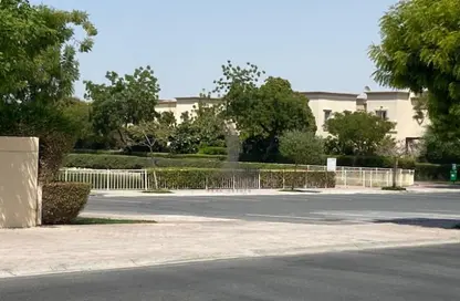 تاون هاوس - 3 غرف نوم - 4 حمامات للايجار في الينابيع 4 - الينابيع - دبي تاون هاوس - 3 غرف نوم - 4 حمامات للايجار في الينابيع 4 - الينابيع - دبي