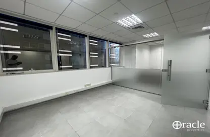 Office Space - Studio - 1 Bathroom for rent in Blue Tower - Sheikh Zayed Road - Dubai