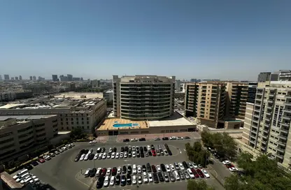 Apartment - 2 Bedrooms - 3 Bathrooms for rent in Hessa Homes Building - Oud Metha - Bur Dubai - Dubai