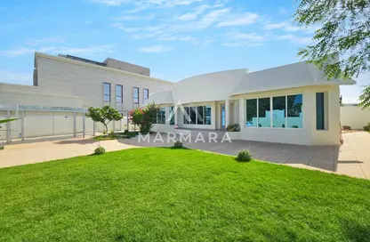 Villa - 3 Bedrooms - 4 Bathrooms for rent in Jumeirah 3 Villas - Jumeirah 3 - Jumeirah - Dubai