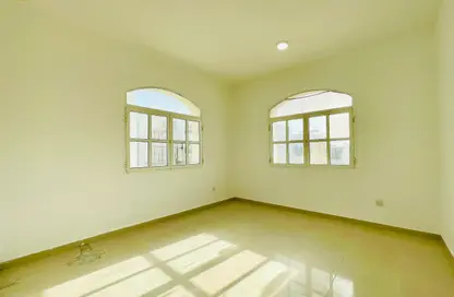 Apartment - 2 Bedrooms - 2 Bathrooms for rent in Khalifa City A - Khalifa City - Abu Dhabi