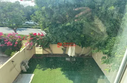 فيلا - 2 غرف نوم - 3 حمامات للايجار في الينابيع1 - الينابيع - دبي