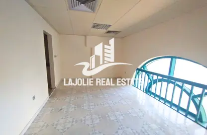 Office Space - Studio - 1 Bathroom for rent in Airport Road - Abu Dhabi