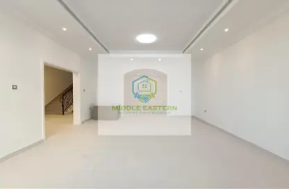 Villa - 5 Bedrooms - 7 Bathrooms for rent in Hadbat Al Zafranah - Muroor Area - Abu Dhabi