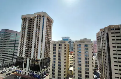Apartment - 2 Bedrooms - 2 Bathrooms for rent in Saadiyat Tower - Electra Street - Abu Dhabi