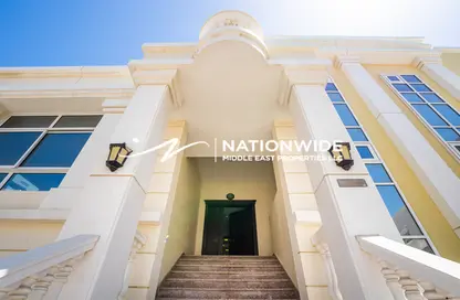 فيلا - استوديو - 7 حمامات للبيع في قرية الفرسان - مدينة خليفة - أبوظبي