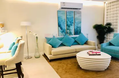 Apartment - 1 Bedroom - 2 Bathrooms for sale in Seven City JLT - Jumeirah Lake Towers - Dubai
