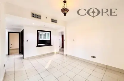 Apartment - 2 Bedrooms - 3 Bathrooms for rent in Reehan 7 - Reehan - Old Town - Dubai