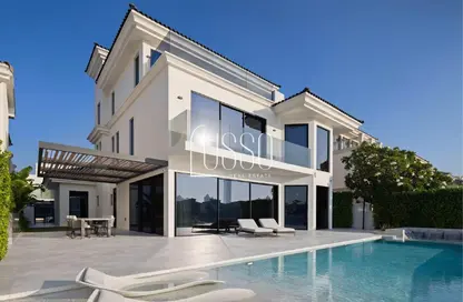 Villa - 5 Bedrooms - 6 Bathrooms for sale in Garden Homes Frond L - Garden Homes - Palm Jumeirah - Dubai