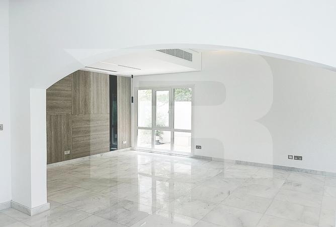 15037543 - Property Image 2