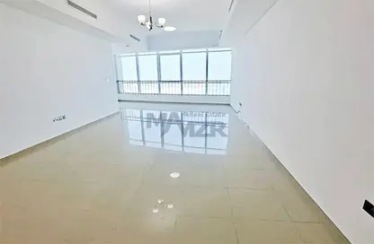 شقة - 2 غرف نوم - 4 حمامات للايجار في مدينة الأضواء - جزيرة الريم - أبوظبي