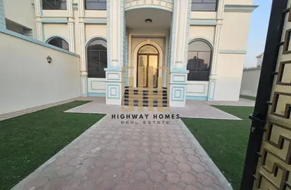 Villa - 5 Bedrooms - 7 Bathrooms for rent in Hoshi 1 - Hoshi - Al Badie - Sharjah