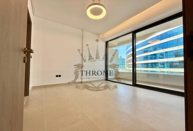 16056021 - Property Image 2