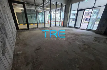 Retail - Studio for rent in Capital Tower - Al Khaleej Al Arabi Street - Al Bateen - Abu Dhabi