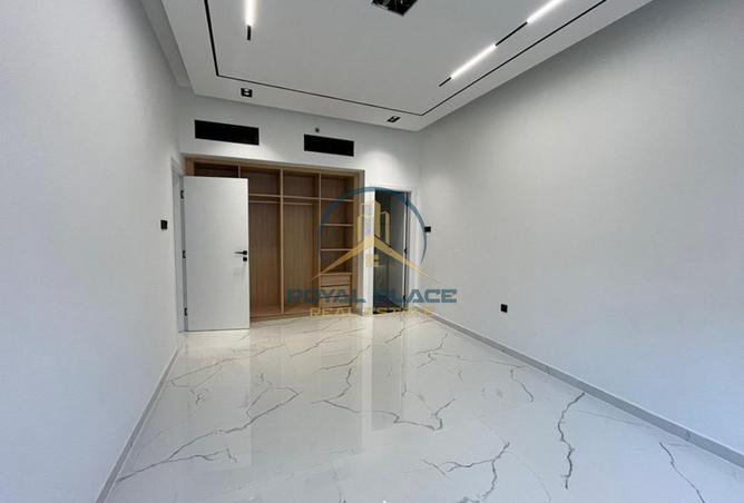 15875389 - صورة العقار 3