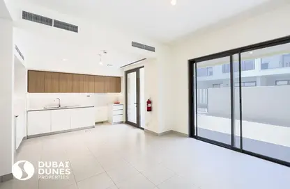 Empty Room image for: Villa - 3 Bedrooms - 4 Bathrooms for rent in Parkside 3 - EMAAR South - Dubai South (Dubai World Central) - Dubai, Image 1
