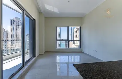 Empty Room image for: Apartment - 1 Bedroom - 2 Bathrooms for rent in Bay Central East - Bay Central - Dubai Marina - Dubai, Image 1