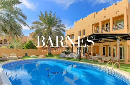 Villa - 4 Bedrooms - 6 Bathrooms for sale in Hattan 1 - Hattan - The Lakes - Dubai
