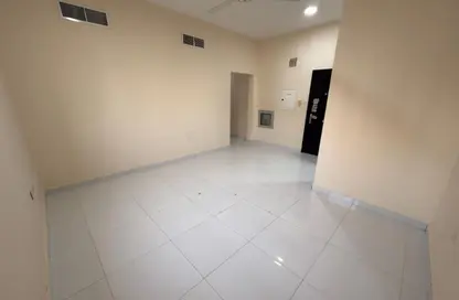 Apartment - 1 Bedroom - 2 Bathrooms for rent in Al Jurf 3 - Al Jurf - Ajman Downtown - Ajman