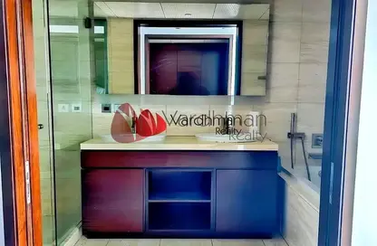 Apartment - 2 Bedrooms - 3 Bathrooms for sale in Burj Khalifa - Burj Khalifa Area - Downtown Dubai - Dubai Apartment - 2 Bedrooms - 3 Bathrooms for sale in Burj Khalifa - Burj Khalifa Area - Downtown Dubai - Dubai