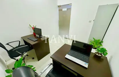 Office Space - Studio - 1 Bathroom for rent in Al Fajer Complex (Bena Complex) - Oud Metha - Bur Dubai - Dubai