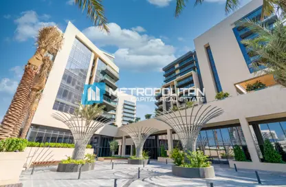 Apartment - 4 Bedrooms - 5 Bathrooms for rent in Soho Square - Saadiyat Island - Abu Dhabi Apartment - 4 Bedrooms - 5 Bathrooms for rent in Soho Square - Saadiyat Island - Abu Dhabi