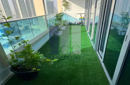 Apartment - 2 Bedrooms - 2 Bathrooms for sale in Julphar Residence - Al Reem Island - Abu Dhabi