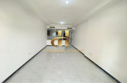 شقة - غرفة نوم - 2 حمامات للايجار في ايسيس شاتو‎ - قرية الجميرا سركل - دبي