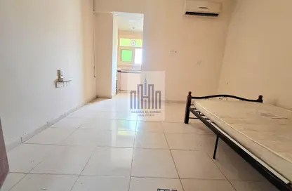 Apartment - Studio - 1 Bathroom for rent in Fire Station Road - Muwaileh - Sharjah