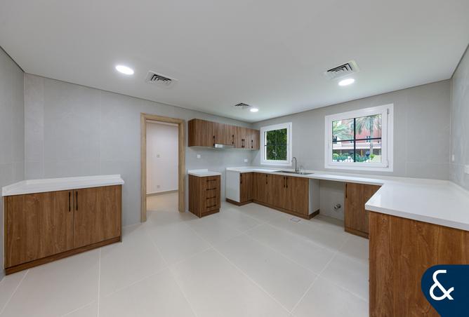 14014785 - Property Image 2