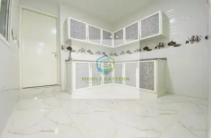 Apartment - 2 Bedrooms - 2 Bathrooms for rent in Palm Oasis villas - Palm Oasis - Al Mushrif - Abu Dhabi