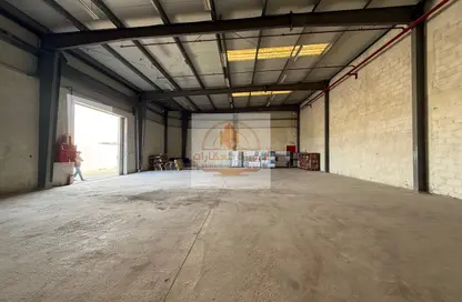 Warehouse - Studio - 1 Bathroom for rent in Al Sajaa Industrial - Al Sajaa - Sharjah