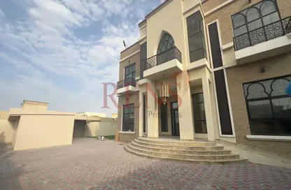 Villa - 7 Bedrooms - 7 Bathrooms for rent in Al Barsha South - Al Barsha - Dubai