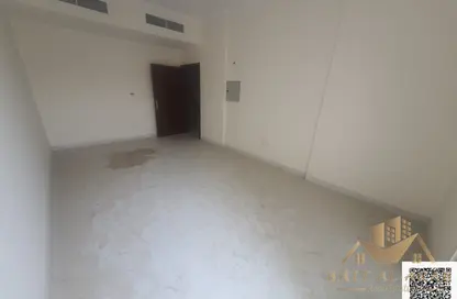 شقة - غرفة نوم - 2 حمامات للايجار في التله 2 - عجمان