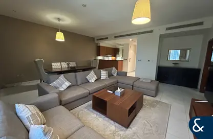 Apartment - 1 Bedroom - 2 Bathrooms for rent in Central Park Residential Tower - Central Park Tower - DIFC - Dubai
