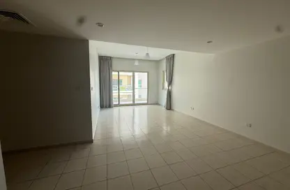 Apartment - 2 Bedrooms - 2 Bathrooms for sale in Al Dhafra 3 - Al Dhafra - Greens - Dubai