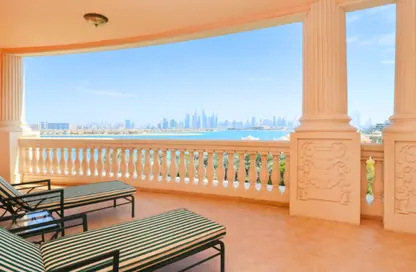 Apartment - 3 Bedrooms - 4 Bathrooms for sale in Kempinski Palm Residence - The Crescent - Palm Jumeirah - Dubai