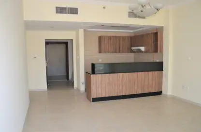 Apartment - Studio - 1 Bathroom for sale in Burj Al Nujoom - Downtown Dubai - Dubai Apartment - Studio - 1 Bathroom for sale in Burj Al Nujoom - Downtown Dubai - Dubai