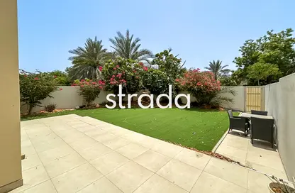 فيلا - 3 غرف نوم - 3 حمامات للبيع في الينابيع 8 - الينابيع - دبي