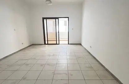 شقة - 2 غرف نوم - 2 حمامات للايجار في مركز اعمال الغانم - المجاز 3 - المجاز - الشارقة شقة - 2 غرف نوم - 2 حمامات للايجار في مركز اعمال الغانم - المجاز 3 - المجاز - الشارقة