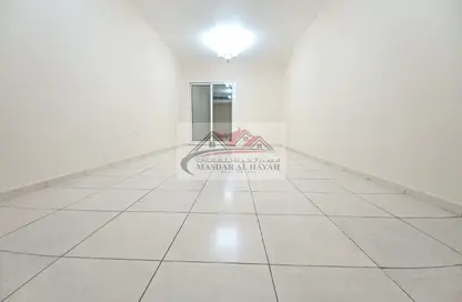 شقة - غرفة نوم - 2 حمامات للايجار في مجمع النهدة السكني - النهدة - الشارقة